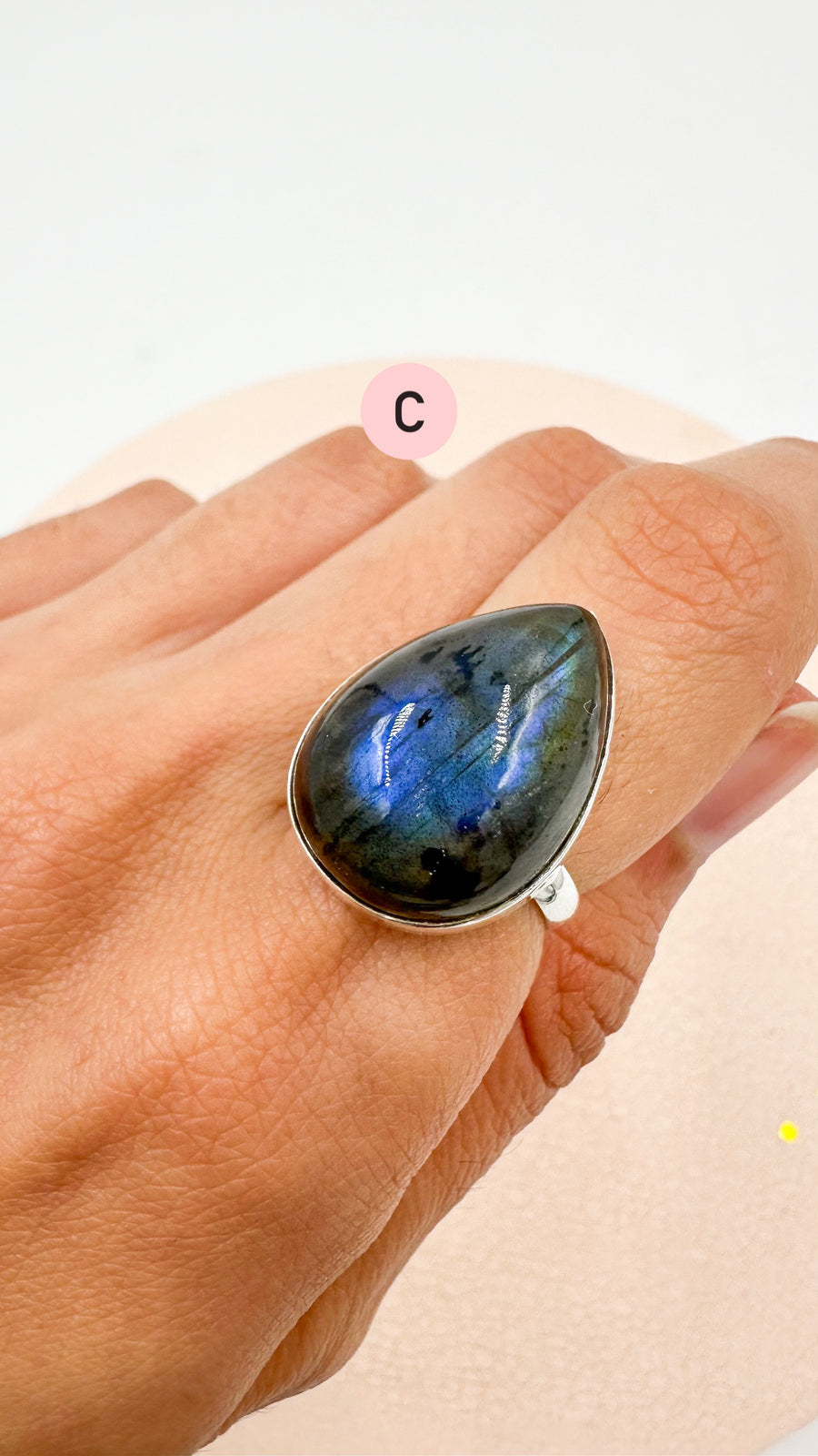 Labradorite Ring | transformation and protection