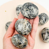 Black Moon Stone Rolled Jumbo | Feminine energy - Magnetism