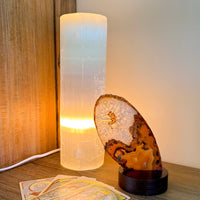 Small Selenite lamp | Spirituality - Cleanliness