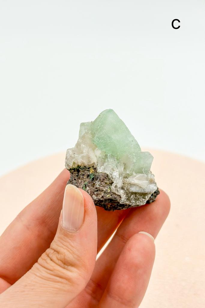 Apophyllite | Spirituality and intuition